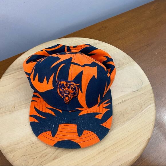 ZUBAZ VTG NFL CHICAGO BEARS STRIPED STRAPBACK MENS HAT AOP MADE IN USA - Picture 7 of 11